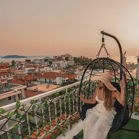 Pantheon アパート *